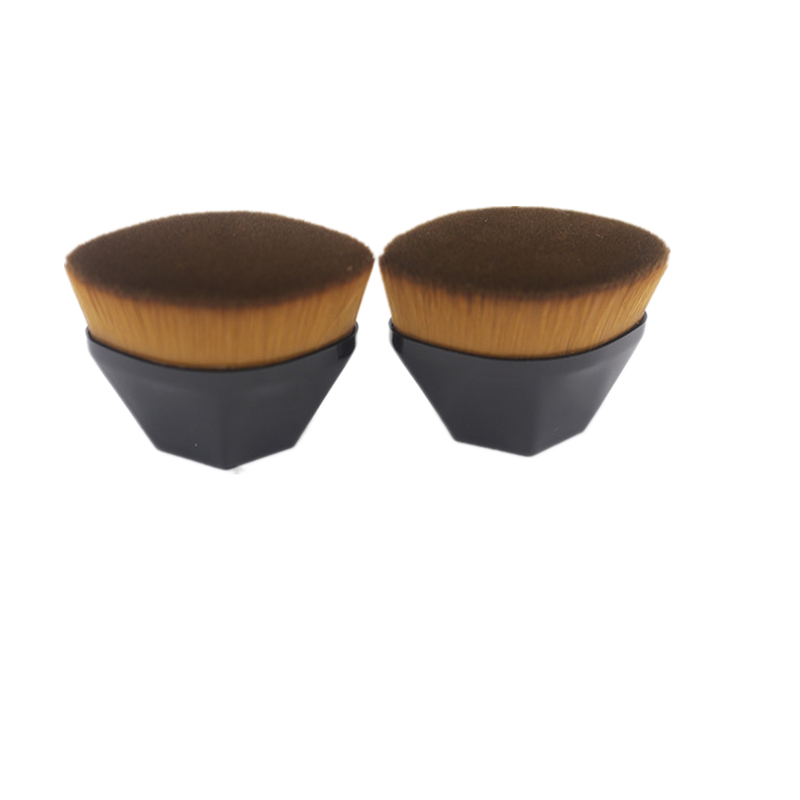 Black magic powder brush with large dentisy