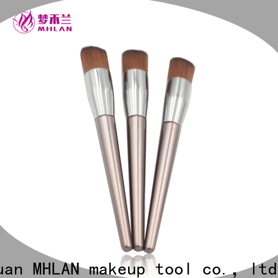 delicate retractable powder brush from China for beauty
