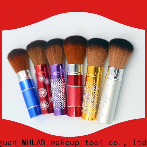 soft retractable makeup brush from China for importer