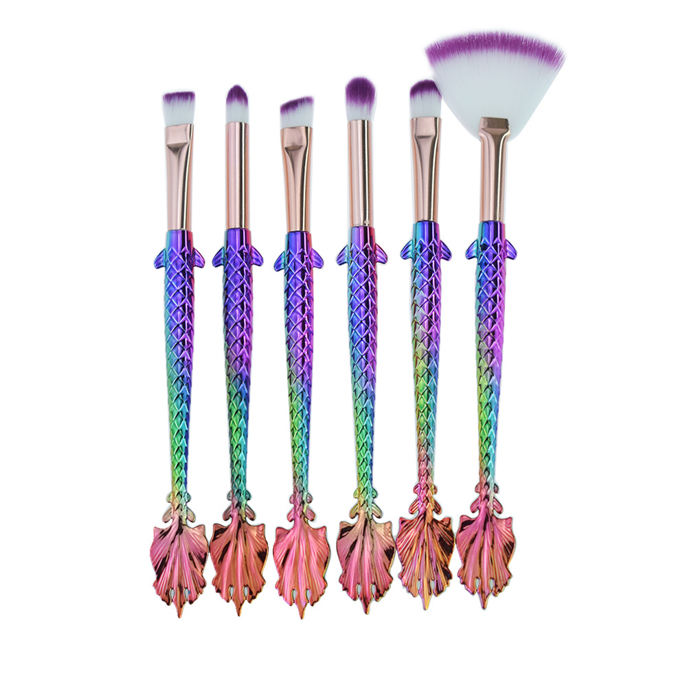 Beauty loves mermaid makeup brush set