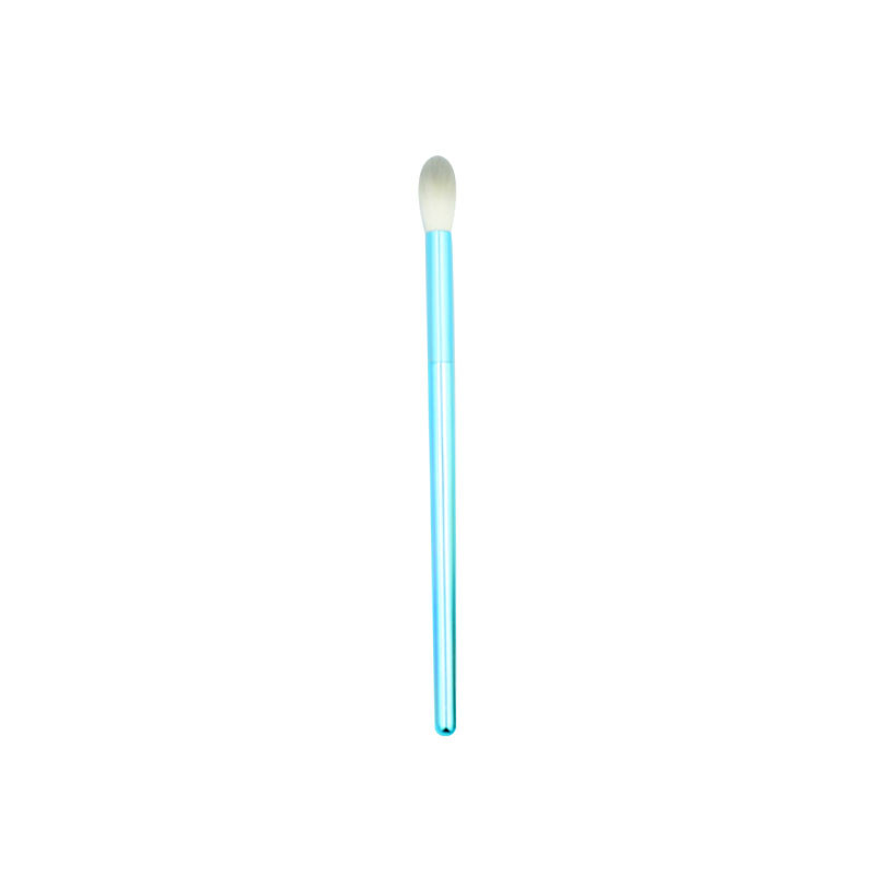 MHLAN bright blue highlighter brush with synthetic brush hair