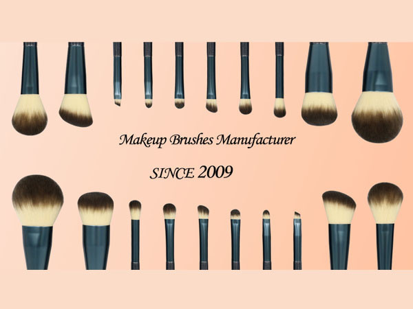 MHLAN makeup brush sample room