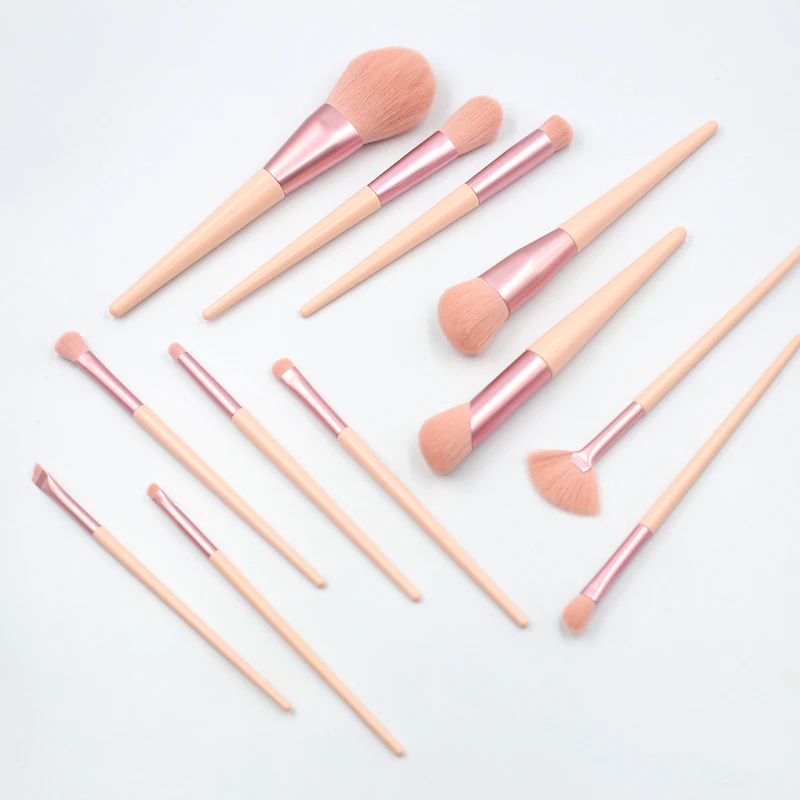 High quality 12 pcs affordable makeup brushes