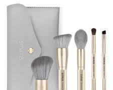 Travel Makeup Brush Set in a carrying case